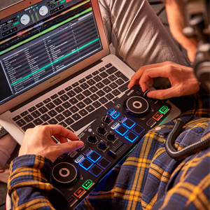 Mix on the move with Serato