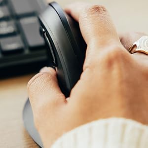 POURQUOI UTILISER UNE SOURIS ERGONOMIQUE ?