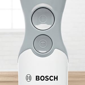 Deux vitesses : facile à utiliser grâce au réglage de vitesse normale et à la fonction Turbo.