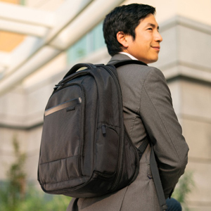 Sac à dos d'ordinateur portable Contour 2.0 Pro - 17” (K60381EU)