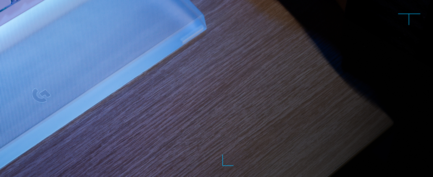 GUIDE LUMINEUX GRAVÉ AU LASER