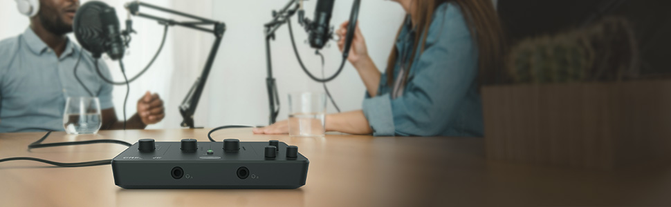 Pour les interviews et les podcasts
