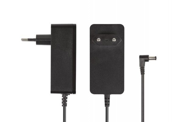 MCAD Alimentation pour camera 12 V - 36 W