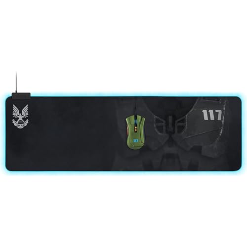 Razer Goliathus Extended Chroma - Tapis de Souris Gaming XXL Extra Large et Doux avec éclairage RGB (Support de câble, Surface en Tissu, Bord matelassé) Halo Infinite Ed.